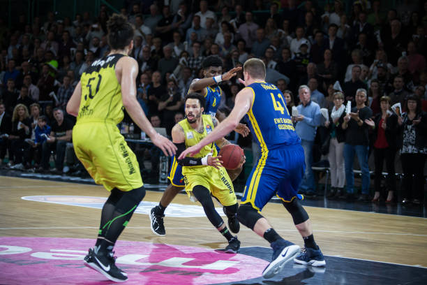 1战胜对手 1战胜对手