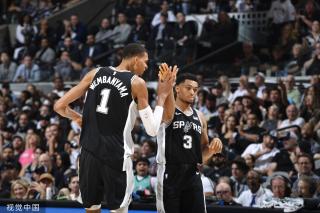 球员背景故 球员背景故